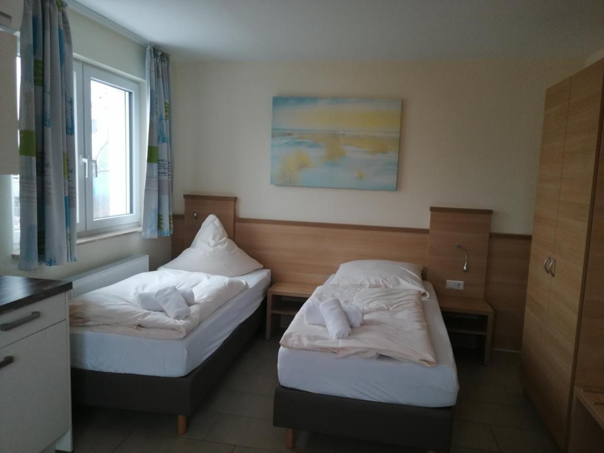 Hotel-Restaurant Zum Baeumle Süßen Dış mekan fotoğraf