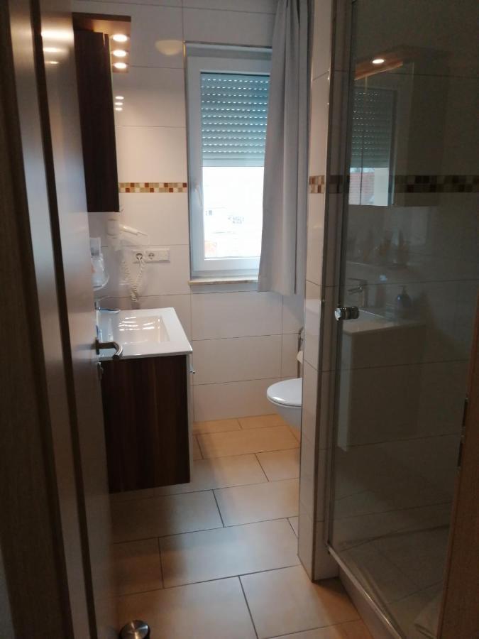 Hotel-Restaurant Zum Baeumle Süßen Dış mekan fotoğraf