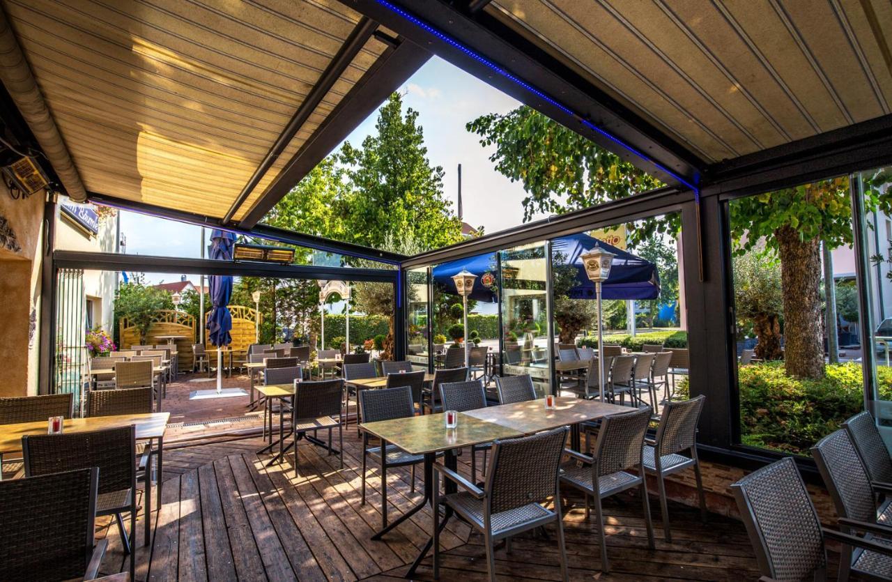 Hotel-Restaurant Zum Baeumle Süßen Dış mekan fotoğraf