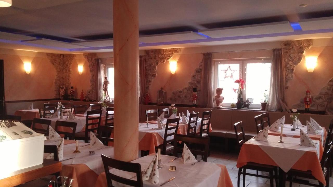 Hotel-Restaurant Zum Baeumle Süßen Dış mekan fotoğraf